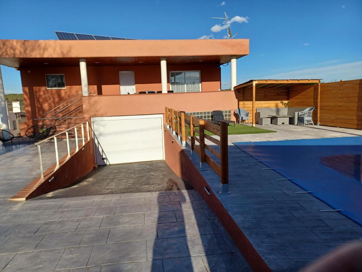 ジローナ Piscina De Sal Barbacoa Wifi, Parking Gratis, 3 Min Pga Casa El Robleヴィラ エクステリア 写真