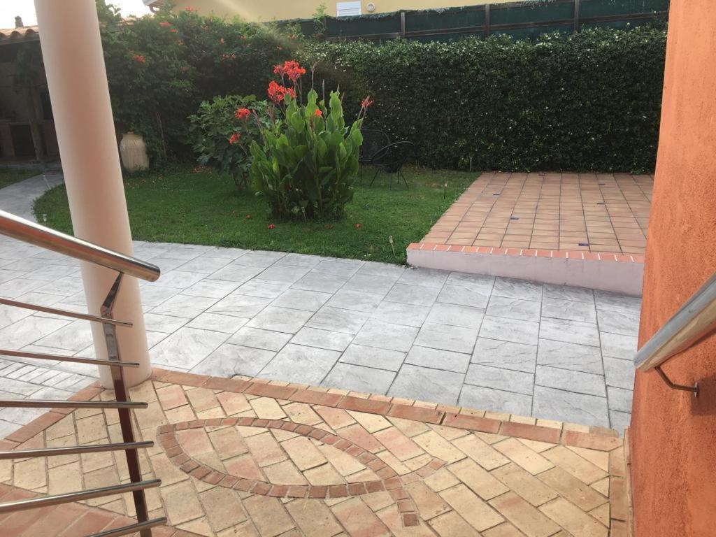 ジローナ Piscina De Sal Barbacoa Wifi, Parking Gratis, 3 Min Pga Casa El Robleヴィラ エクステリア 写真
