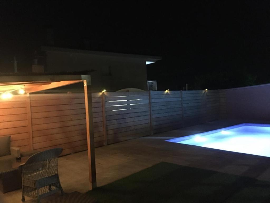 ジローナ Piscina De Sal Barbacoa Wifi, Parking Gratis, 3 Min Pga Casa El Robleヴィラ エクステリア 写真